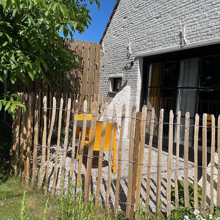 Bed and Breakfast De Wabisabiboerderij Oedelem Esterno foto