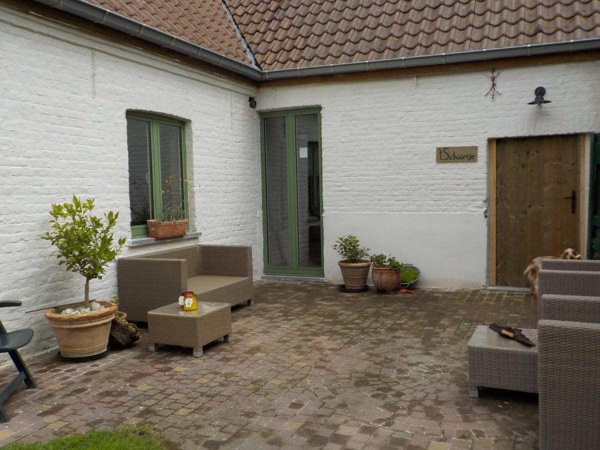 Bed and Breakfast De Wabisabiboerderij Oedelem Esterno foto