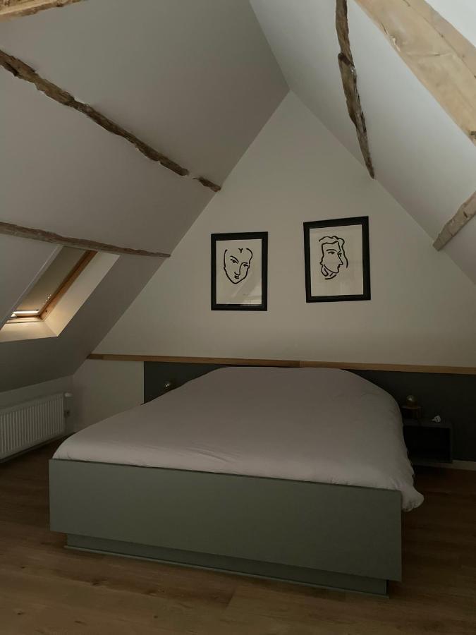 Bed and Breakfast De Wabisabiboerderij Oedelem Esterno foto